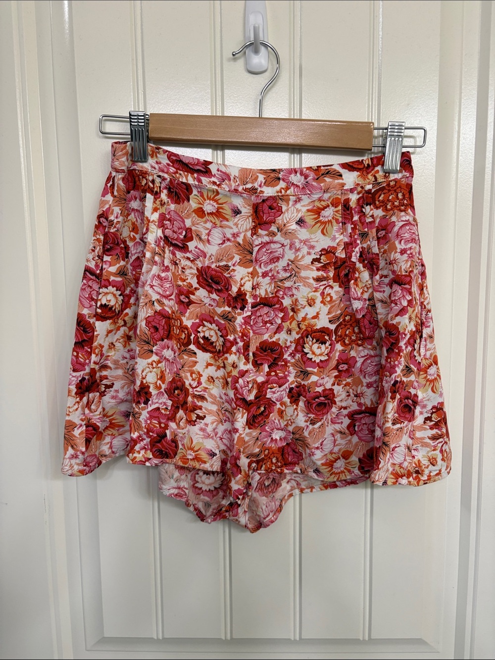 Hello Molly Pink & Red Floral Lightweight‎ Shorts